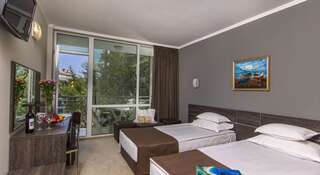 Курортные отели Hotel Neptun Beach Солнечный Берег Двухместный номер эконом-класса с 2 отдельными кроватями-1